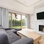 Hébergement de vacances Lux House Posejdon With Parking By Renters Prestige *