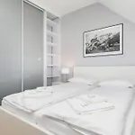 Lux House Posejdon With Parking By Renters Prestige Kołczewo