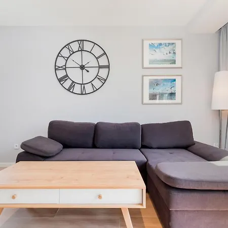 Lux House Posejdon With Parking By Renters Prestige