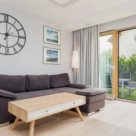 Lux House Posejdon With Parking By Renters Prestige Сasa de vacaciones Kołczewo