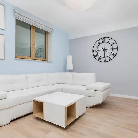 بيت للعطل Lux House Posejdon With Parking By Renters Prestige كوتيفو