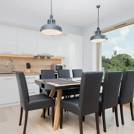 Lux House Posejdon With Parking By Renters Prestige