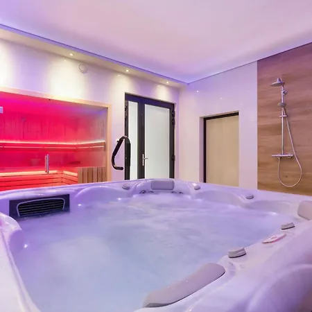 Lux House Posejdon With Parking By Renters Prestige