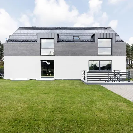 Lux House Posejdon With Parking By Renters Prestige بيت للعطل *