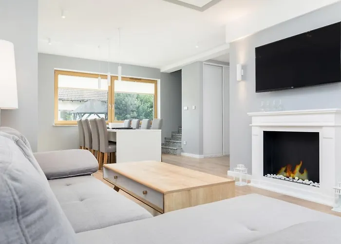 Сasa de vacaciones Lux House Posejdon With Parking By Renters Prestige